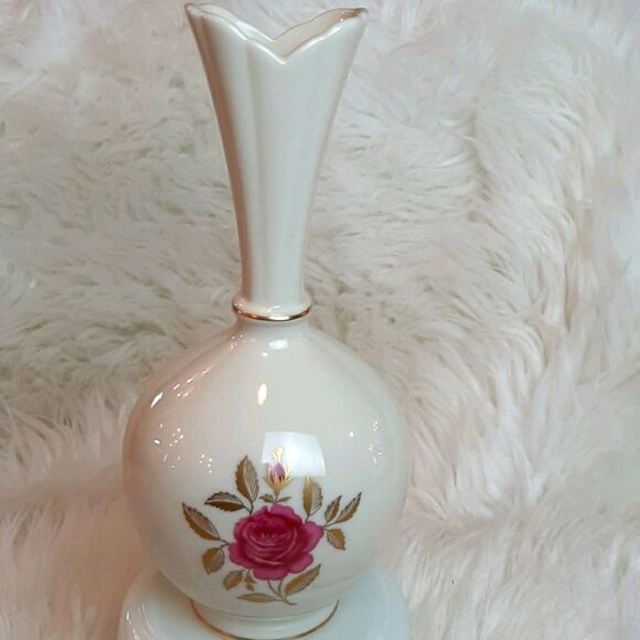 Lenox Rose Vintage   12 T x 8 R Bud Vase Large - Picture 1 of 5